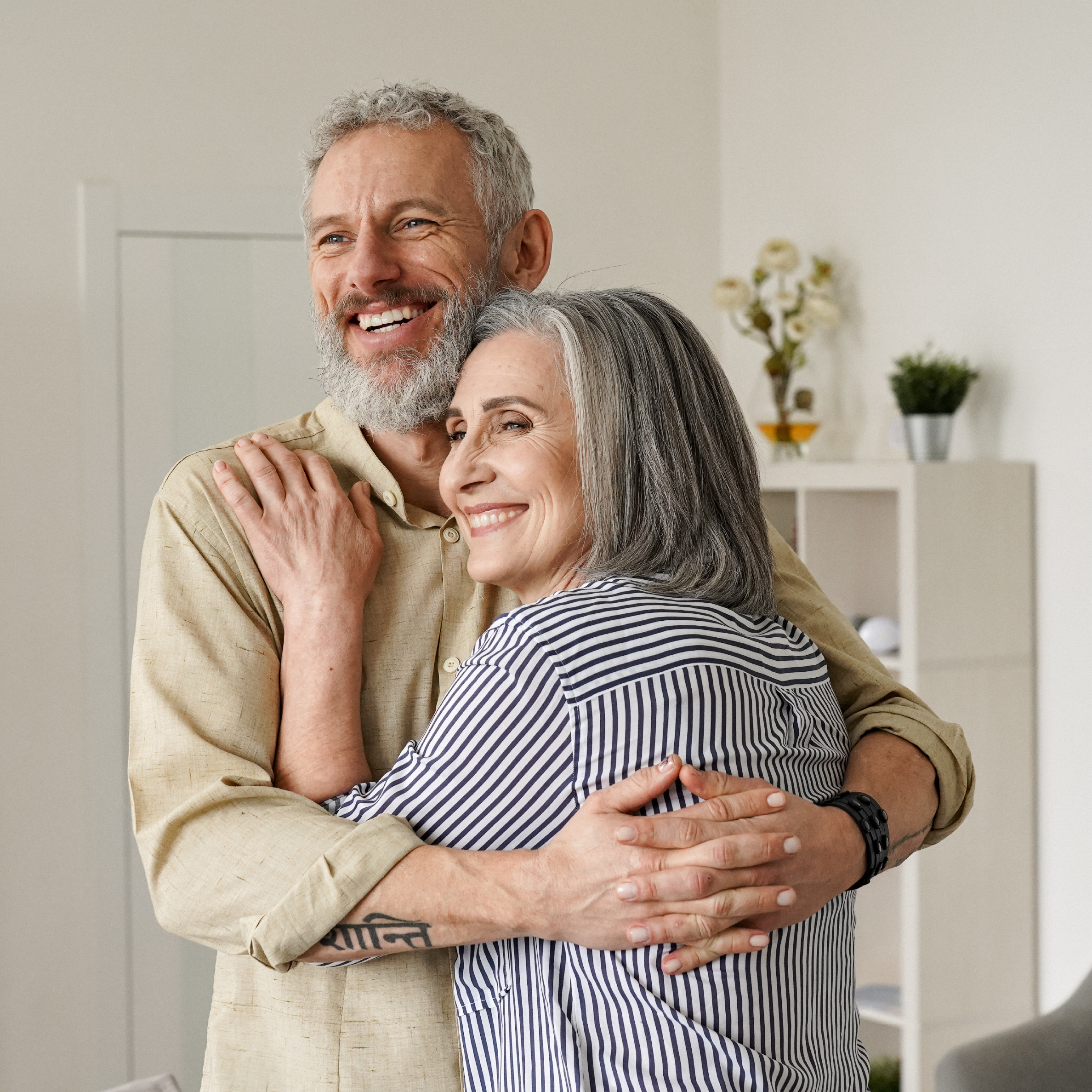 adultos mayores tranquilos porque contrataron un seguro de gastos medicos mayores